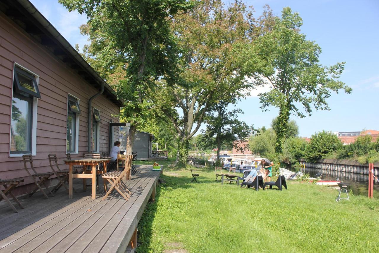Wassersportzentrum Alte Feuerwache Brandenburg  Exteriér fotografie